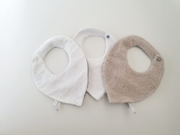 Box Cadeaux lot bavoirs bandana gris – Image 6