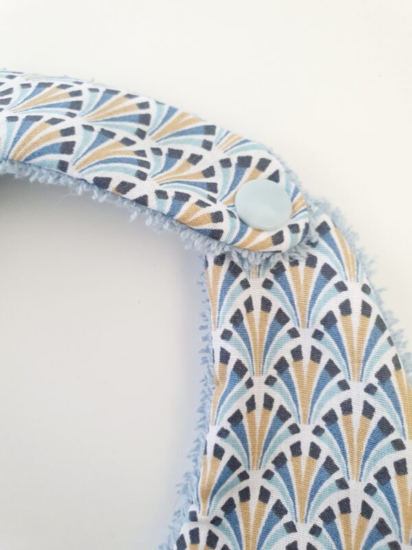 Bavoir bandana éventails bleu – Image 5