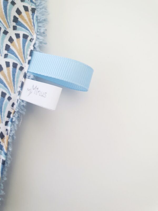 Bavoir bandana éventails bleu – Image 3